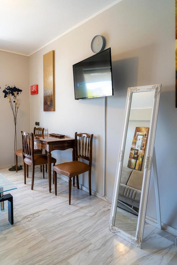 Alex House Apartment Varkiza Exterior foto